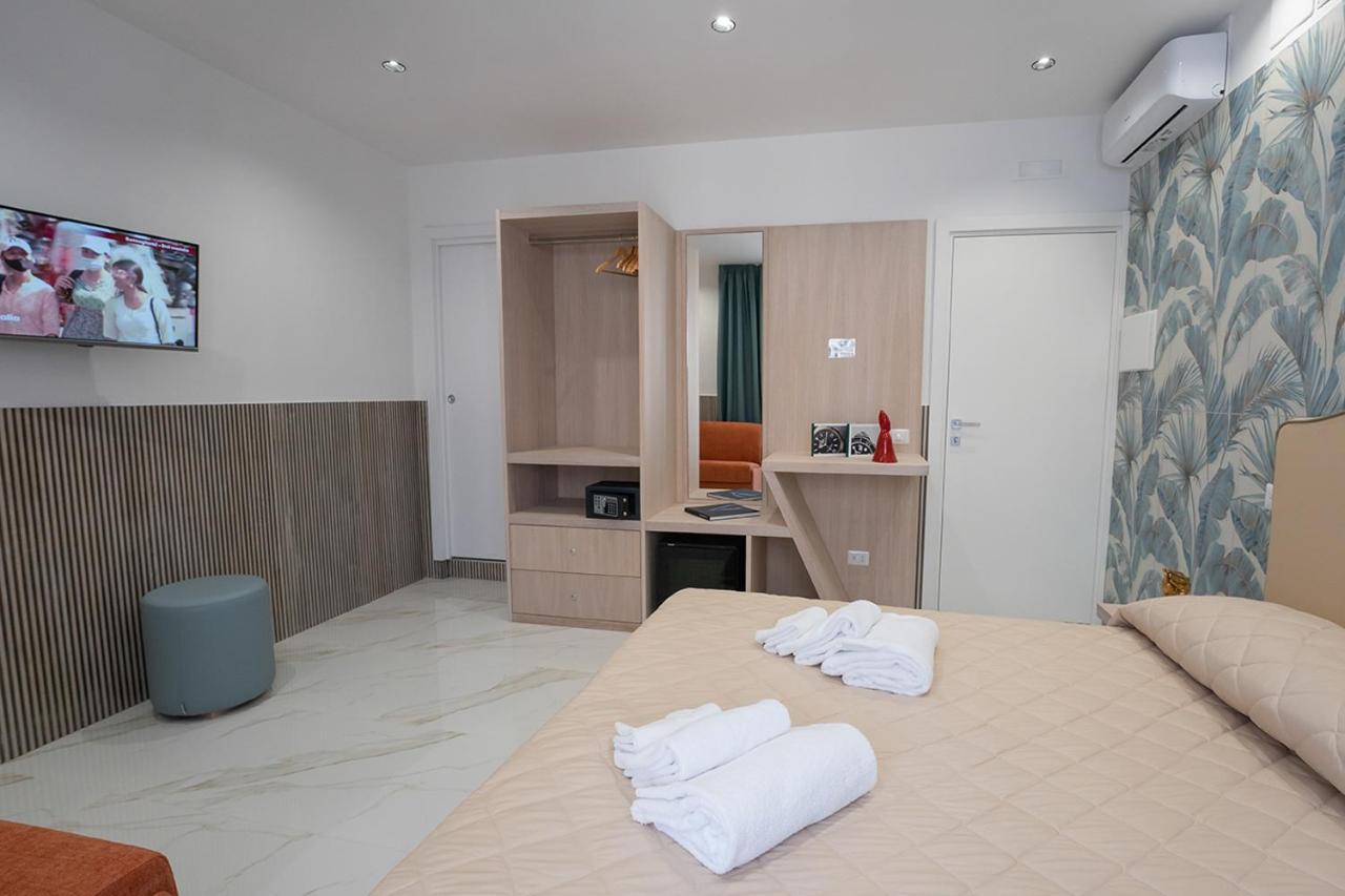 Hr Boutique Porto, Napoli Centro, By Clapa Group Ξενοδοχείο Εξωτερικό φωτογραφία