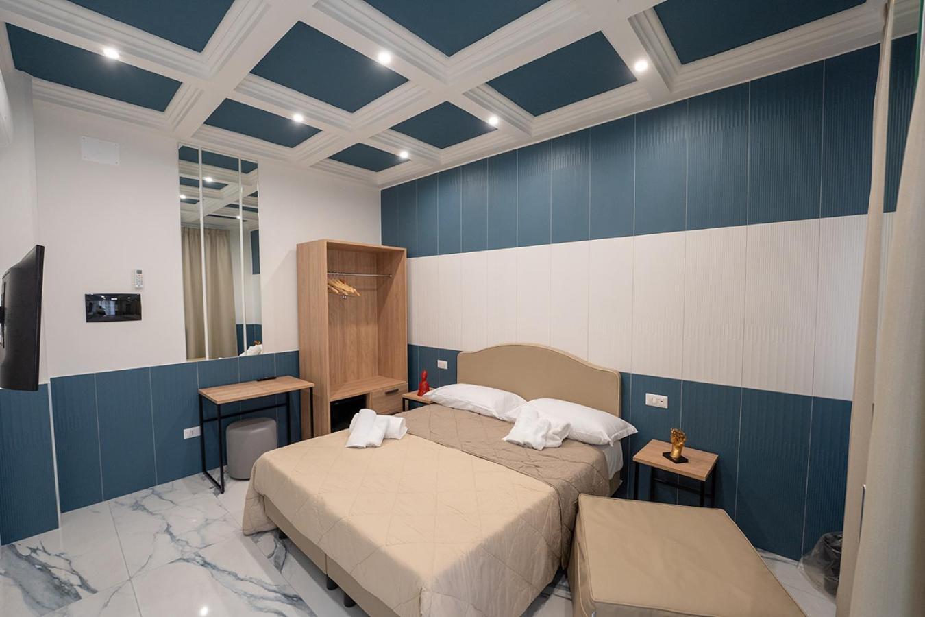 Hr Boutique Porto, Napoli Centro, By Clapa Group Ξενοδοχείο Εξωτερικό φωτογραφία