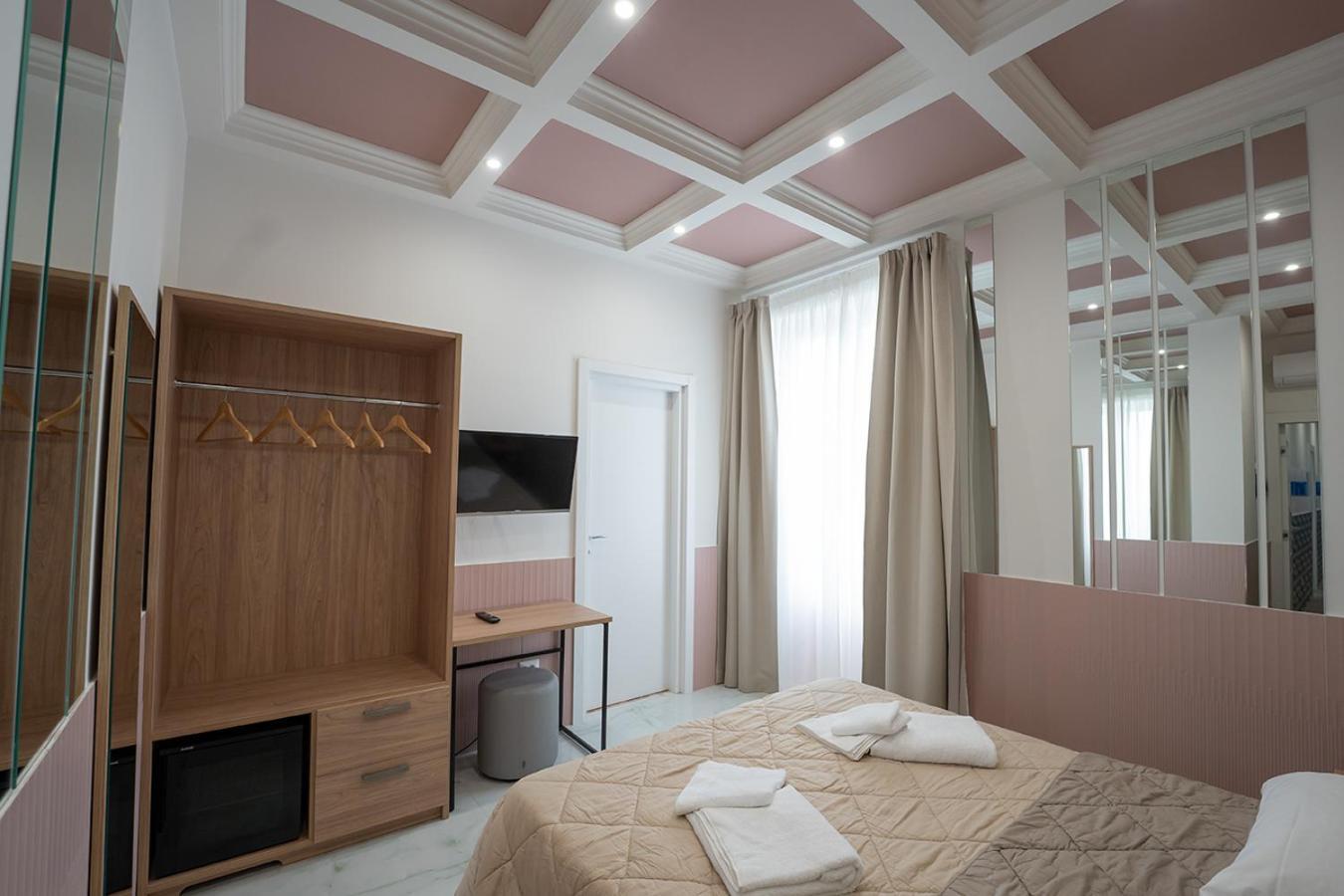 Hr Boutique Porto, Napoli Centro, By Clapa Group Ξενοδοχείο Εξωτερικό φωτογραφία